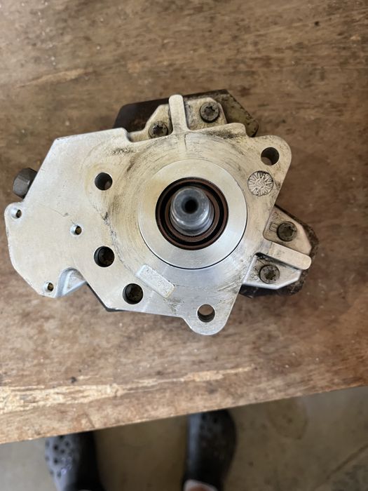 Pompa paliwa wysokiego cisnienia renault master 2.5 po regeneracji