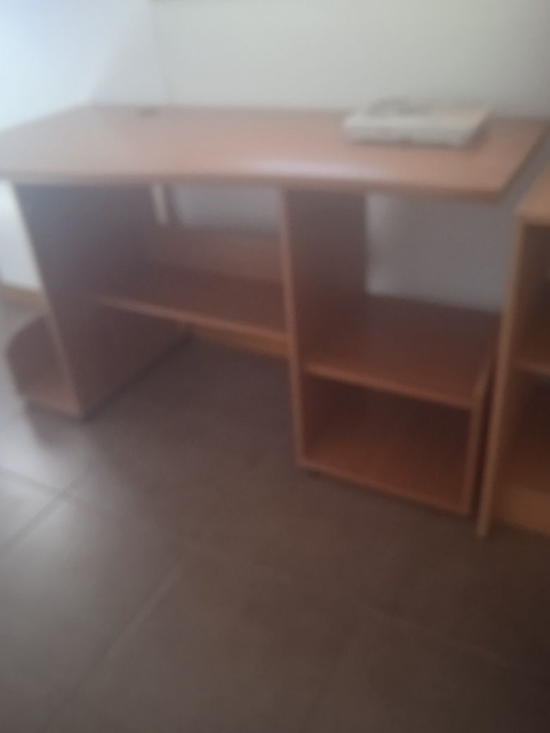 móveis para escritório , secretárias , mesas, armários,