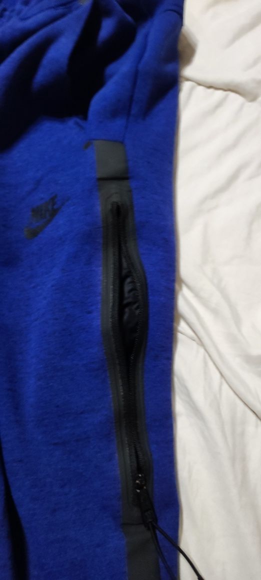 Nike Tech Fleece Spodnie L