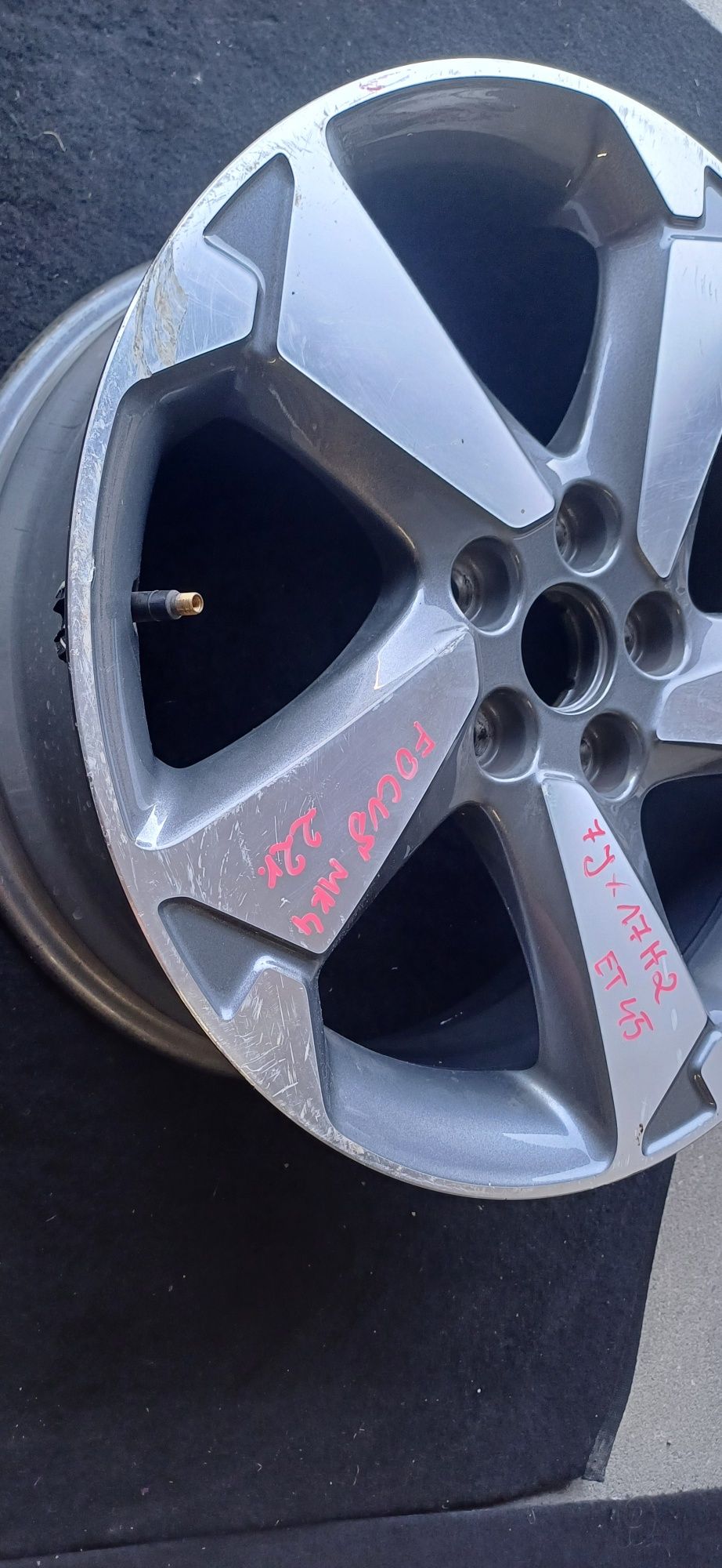 Felga aluminiowa FORD FOCUS MK4 7J×17H2