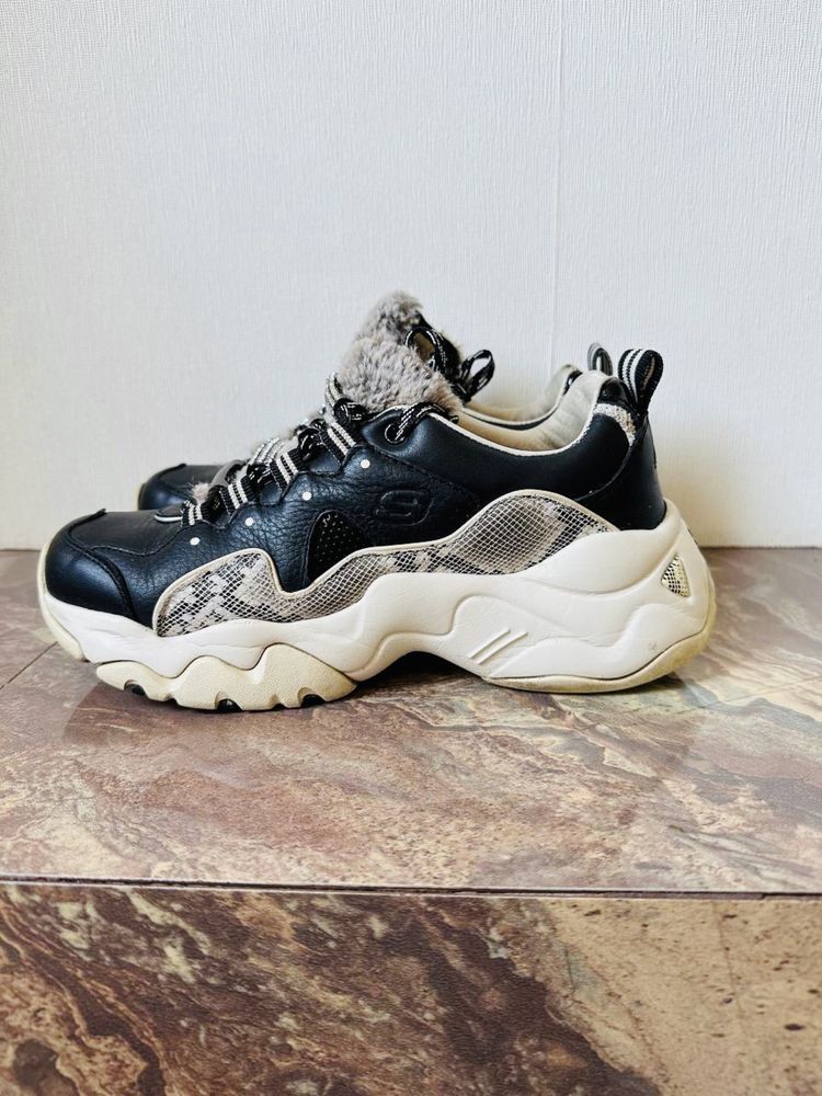 Кросівки Skechers  размер  37 (7) 24 см Чорні