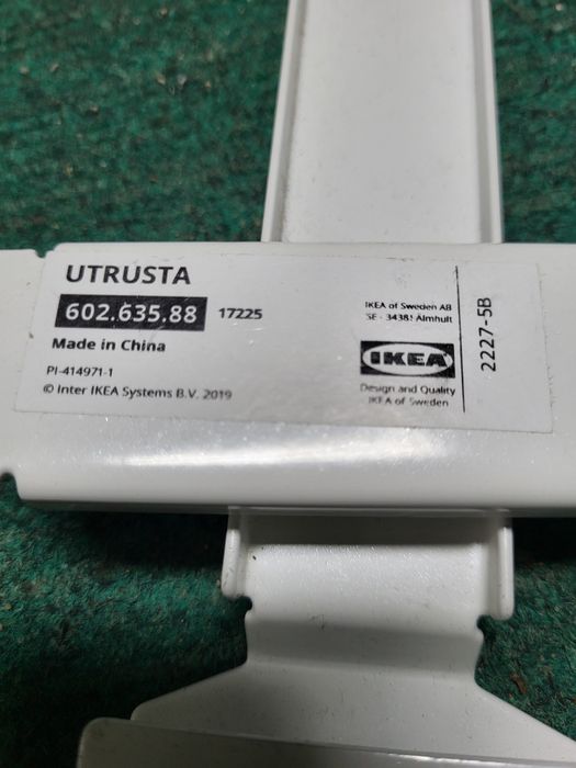 Szyna  do poziomowania frontow Ikea