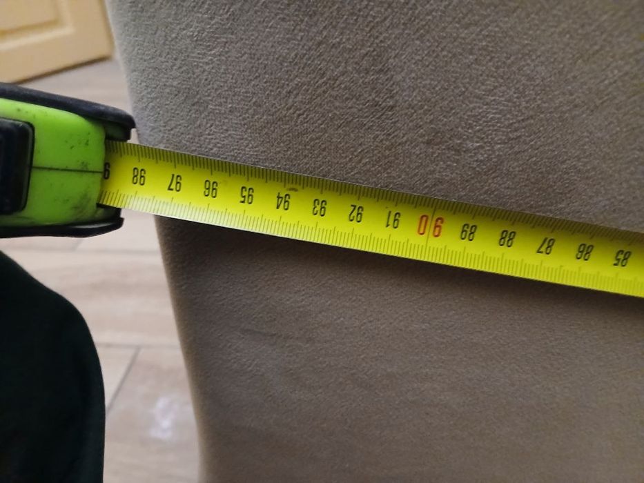 Продам диван б.у