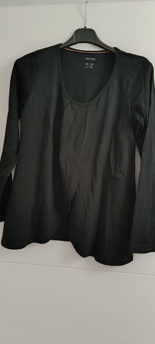 Túnica preta Esmara Aberta à frente. Tamanho S