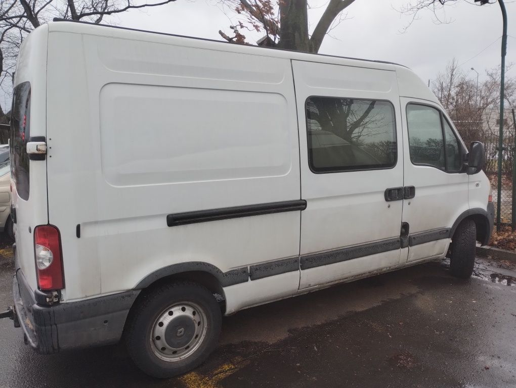 Renault master 2003 rok 2.5