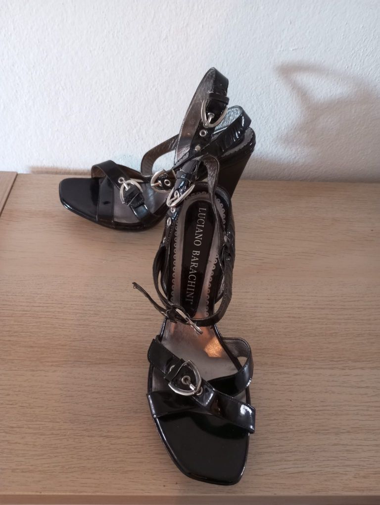Sapatos Luciano Barachini Tamanho 40