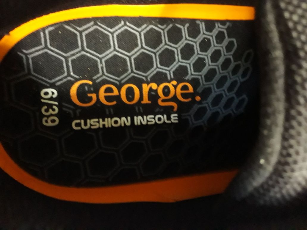 Кожаные туфли George  25,5 см 40,5  рр оригинал
