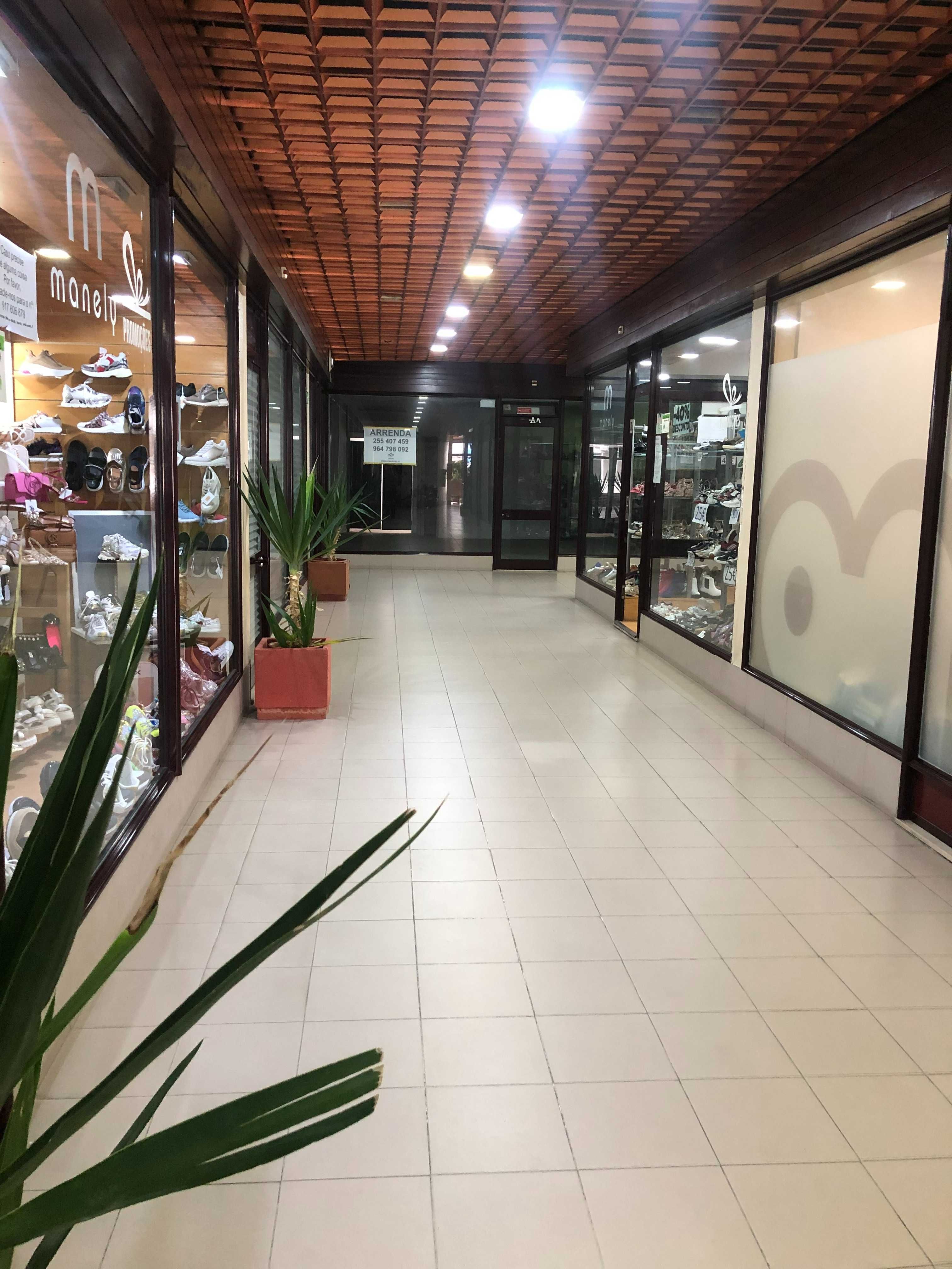 Loja Comercial - Centro de Penafiel
