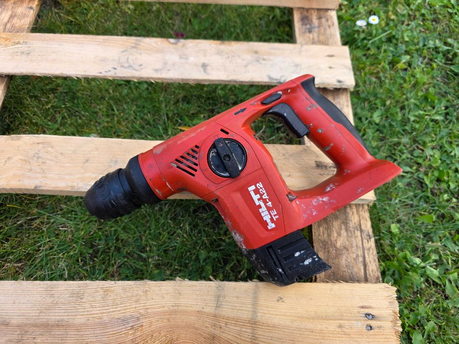 HILTI TE 4-A22 młotowiertarka o mocy 2j