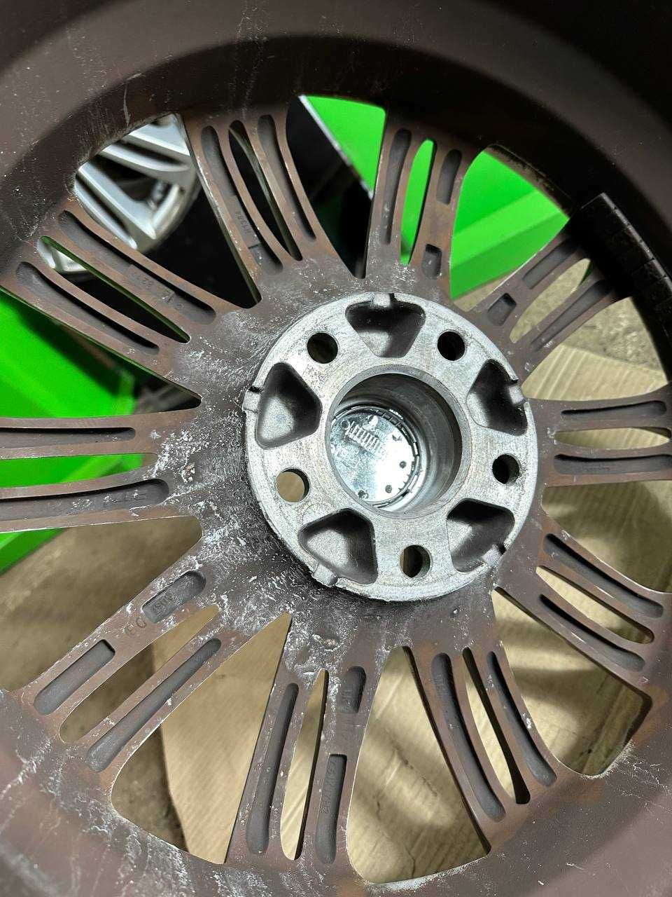 Диски б/у 5X112 R17 7,5J ET45 DIA 66,6 MERCEDES/VW/SKODA/AUDI LR19