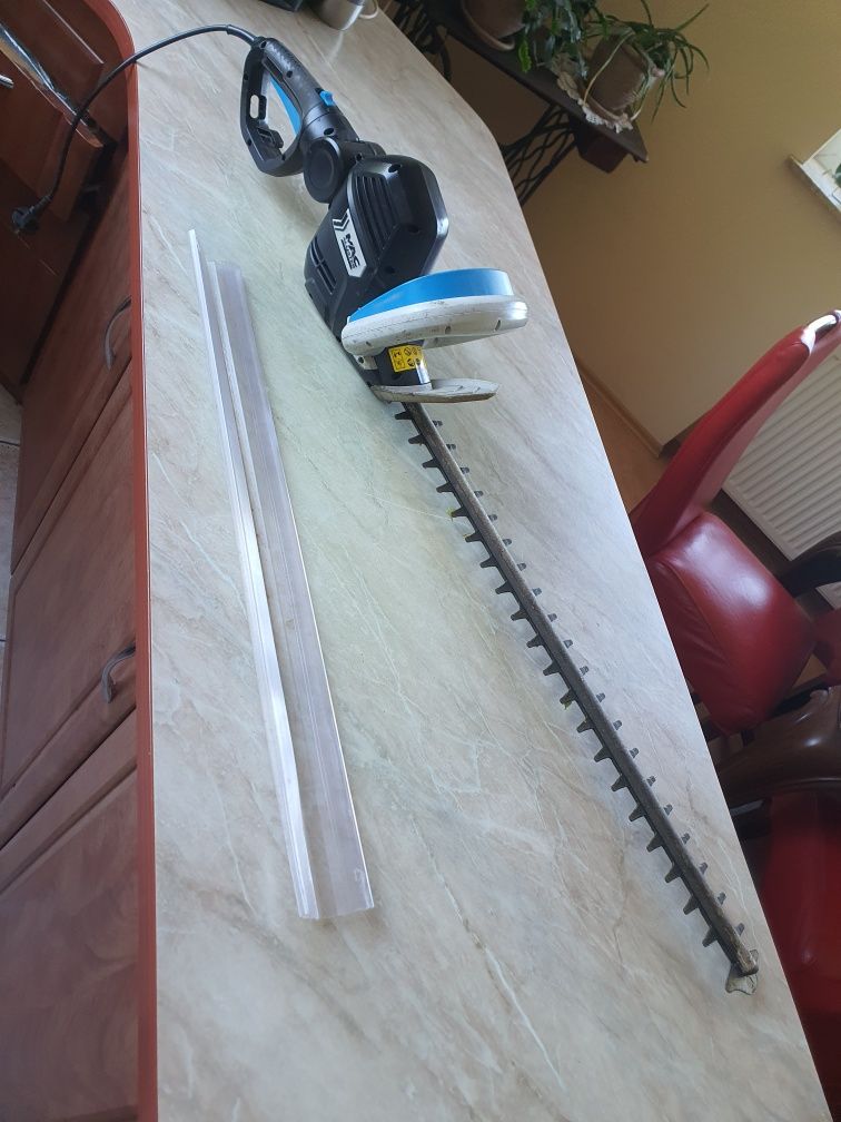 Nożyce macallister mhtp710 70cm uszkodzone