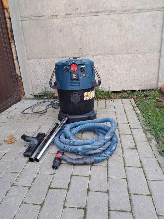 Sprzedam odkurzacz przemysłowo budowlany Bosch
