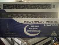 Behringer PowerPlay Pro-XL HA4700 4 canais