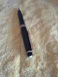 Caneta seminova tradicional mont blan