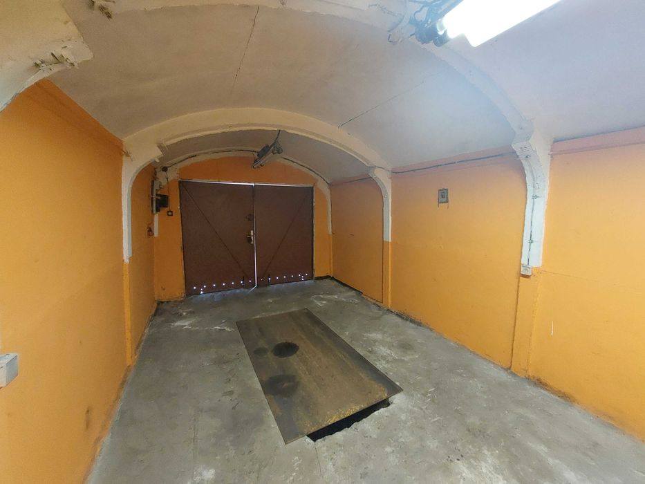 Garaż murowany o powierzchni 15 m2 - Bielsko-Biała ul. Tarninowa