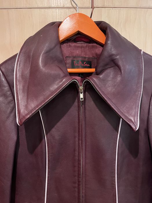 Продам довгий плащ зі шкіри. Колір Бордо. Розмір Л.