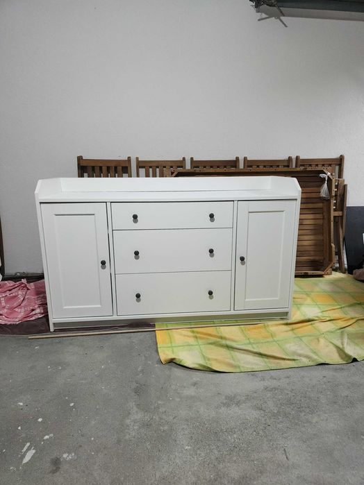 Aparador Ikea Hauga 140cmp×84alt×46prof