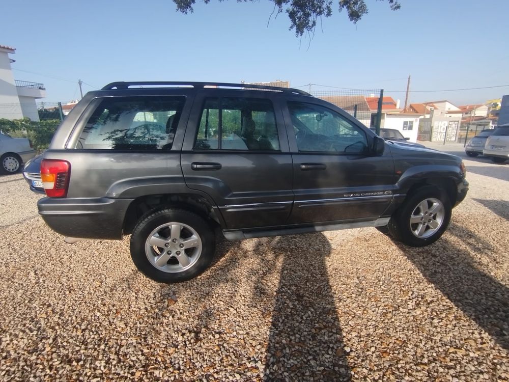 Jeep Grand Cherokee 2.7 CRD Automático  163cv  Overland 2004 Nacional