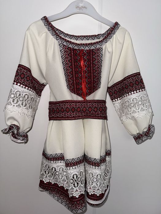 Вишиванка для справжньої україночки 105-116р.