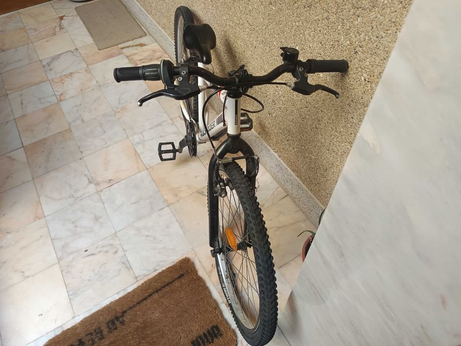 Vendo bicicleta tamanho 24