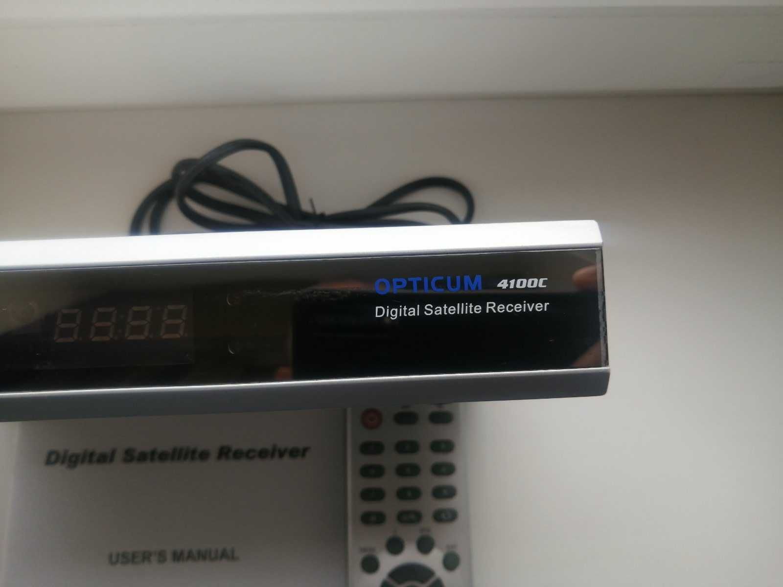 ТВ-ресивер Opticum 4100C + пульт