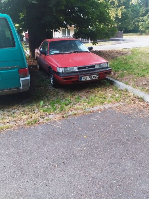 Samochód osobowy Nissan  B-12