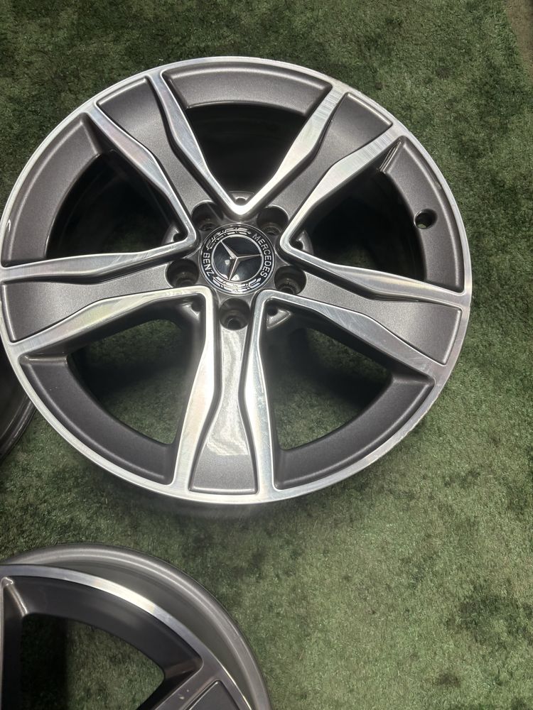 5x112 7J17 ET48,5 MERCEDES C W-205 66,6 felgi aluminiowe