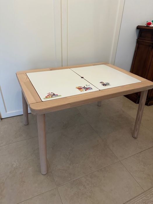 Stolik IKEA Flisat dla dzieci, sensoryczny