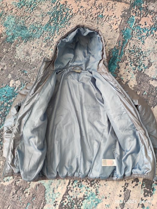 Продам зимову куртку 140 розмір для дівчинки