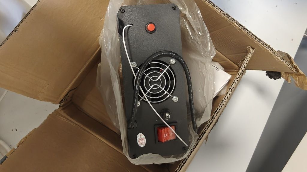 Generator światła led do światłowodów
