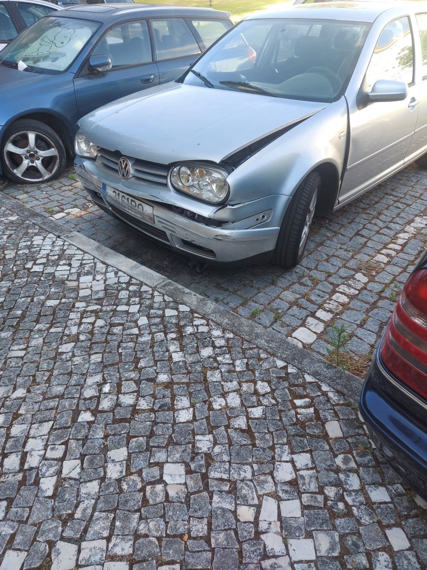 Golf 4 TDI a trabalhar e a andar