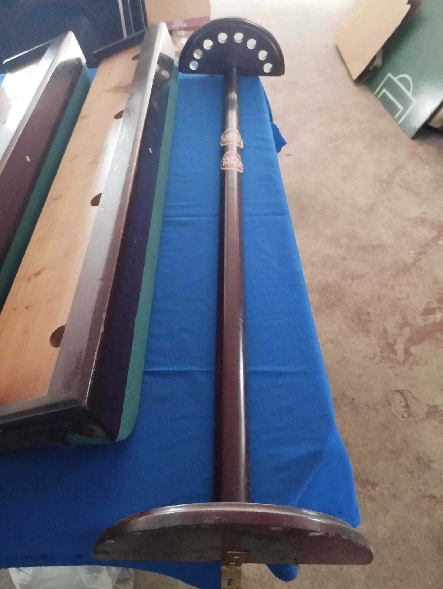 Bilhar de snooker USADO perna redonda.