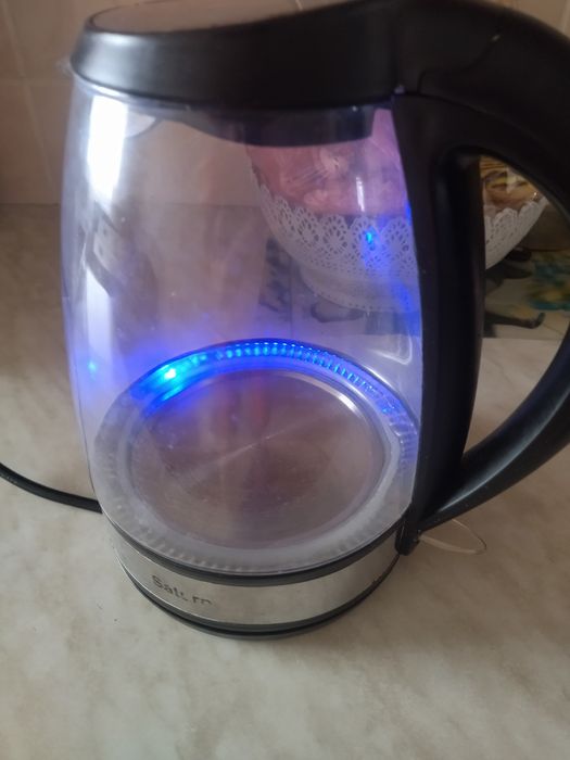 Чайник електричний 2л 2.2кВт