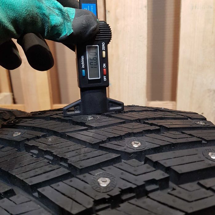 GoodYear UltraGrip 235/40/18 10.5мм Шини Зимові (4шт)з Європи НОВІ Р18