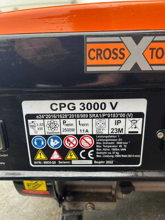 Бензиновий генератор Cross Tools CPG 3000 V