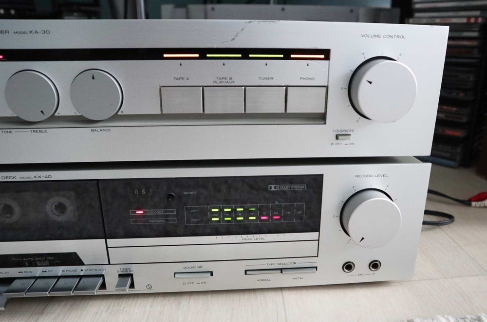 Комплект  усилитель KENWOOD KA-30 и кассетная дека KENWOOD KX-40