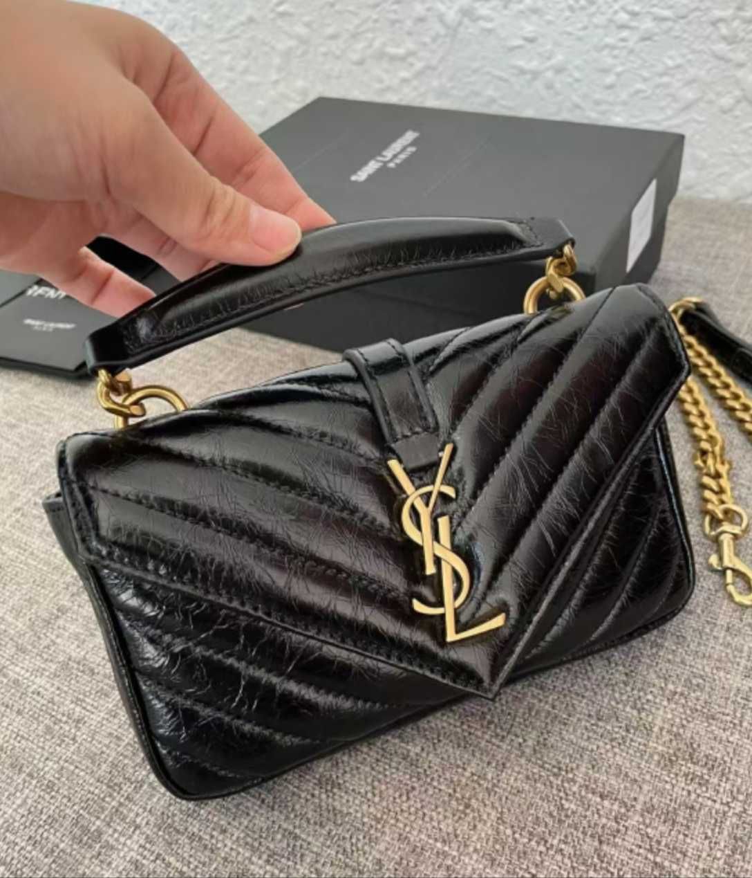Saint Laurent College  Matelasse mini Black