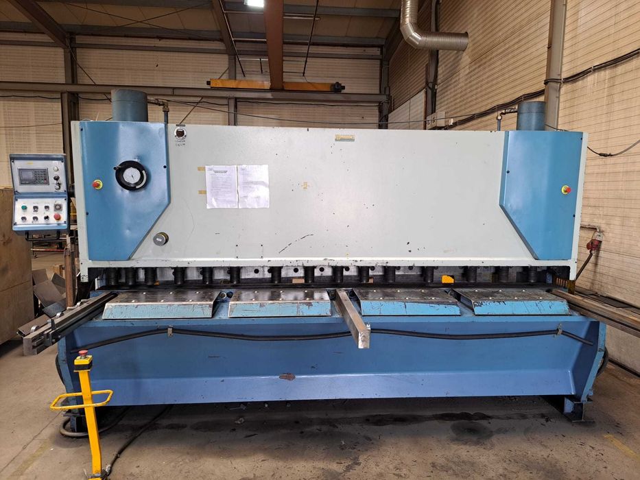 Gilotyna Hydrauliczna HKT 3200X12 BERNARDO