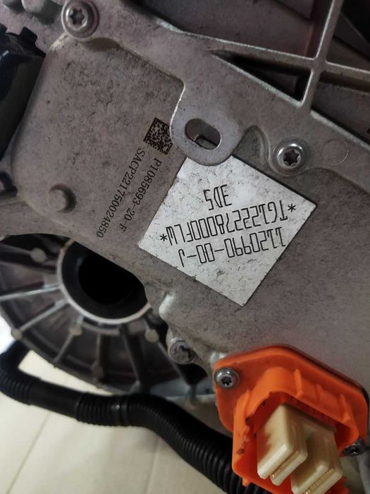 Електродвигун задній Tesla Model 3 2020-2024 108569320F