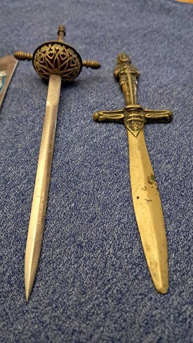 Conjunto de 4 Abre Cartas Antigos