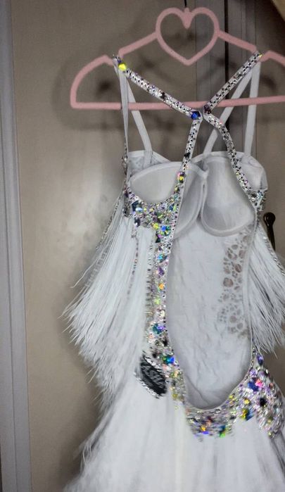 Продам сукню для Бальних танців