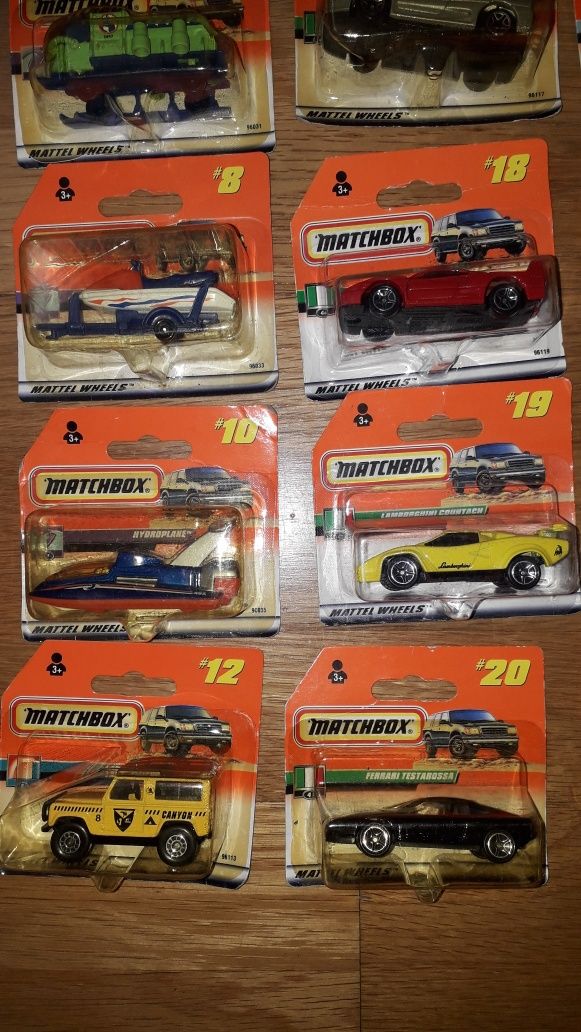 Lote de carros novos da matchbox