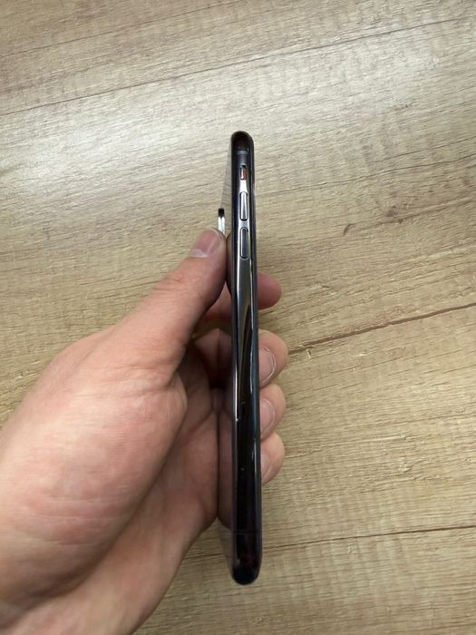 iPhone XS 256 Gb newerlock