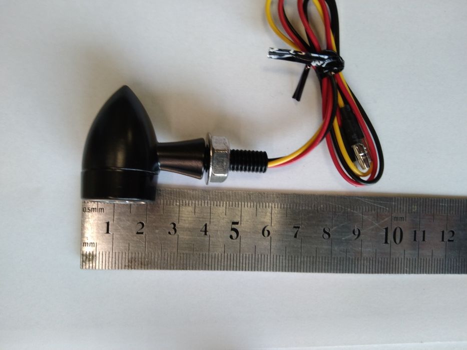 Вказівники поворотів пулі світлодіодні.