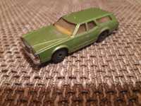 Resorak, model, samochodzik MATCHBOX nr  74  COUGAR VILLAGER