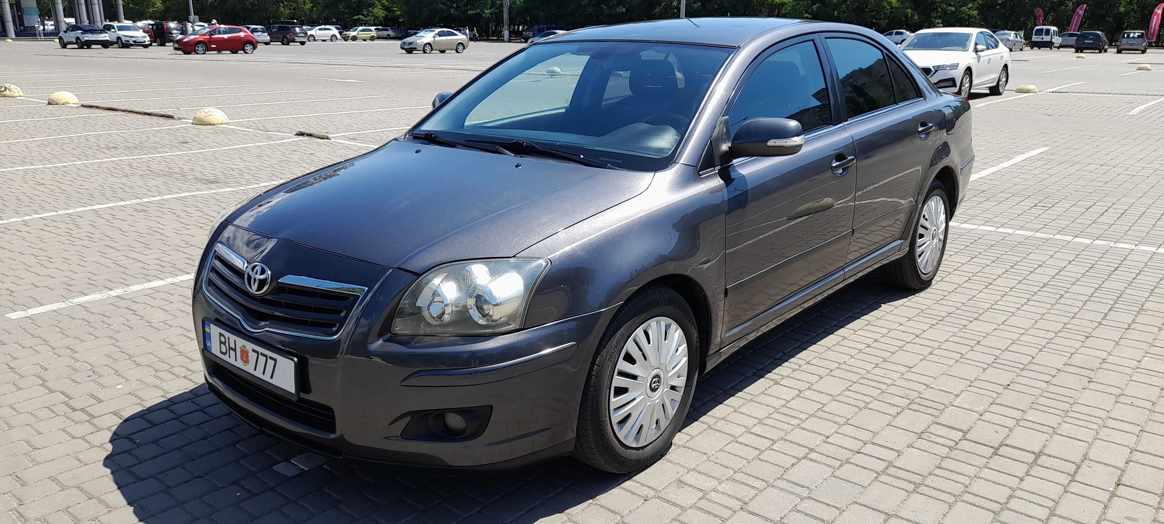 Тойота Авенсис 2008 автомат