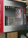 Akai mpc one- z oryginalnym pudełkiem
