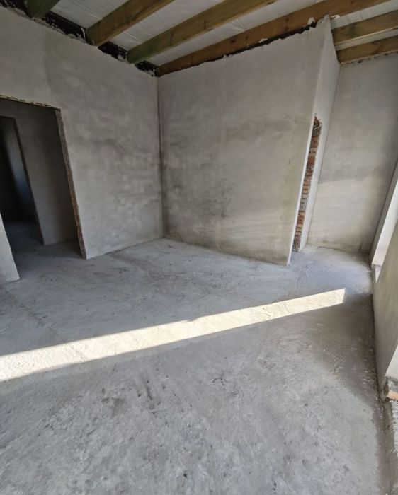 Продаж котеджу біля Львова, ПАСІКИ-ЗУБРИЦЬКІ