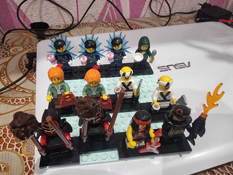 Lego Ninjago movie minifigures