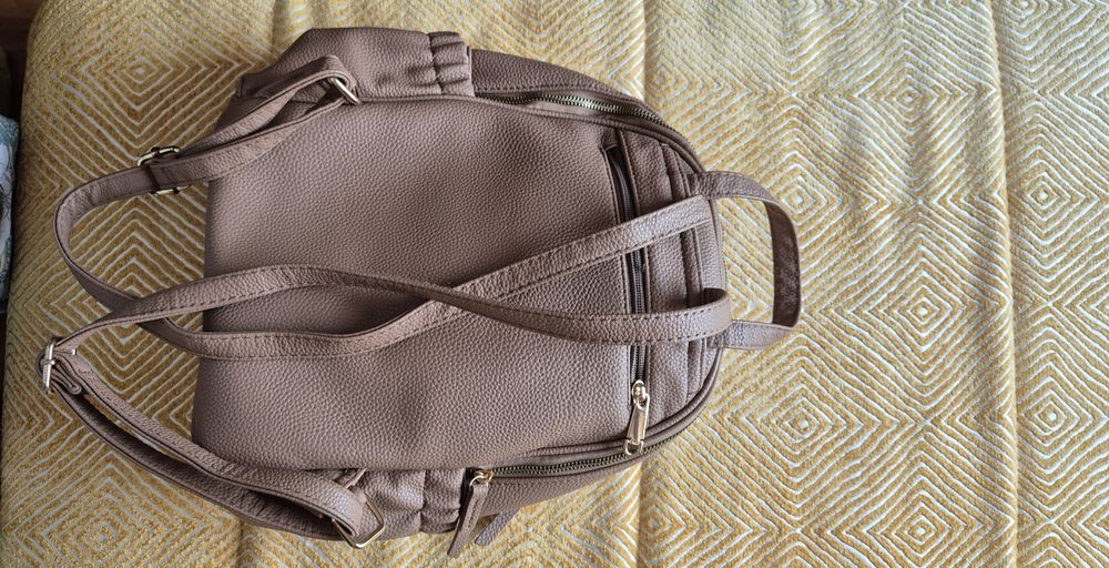 Mala tipo mochila bege